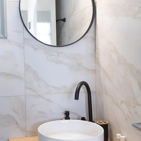 Navi B4 Brand New In Naousa