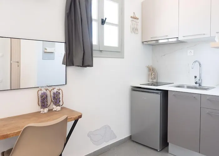 Navi B4 Brand New In Naousa *